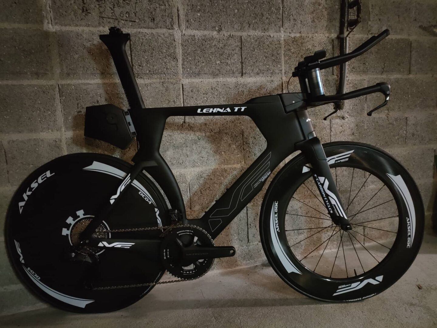 CADRE LEHNA AERO CLM 2